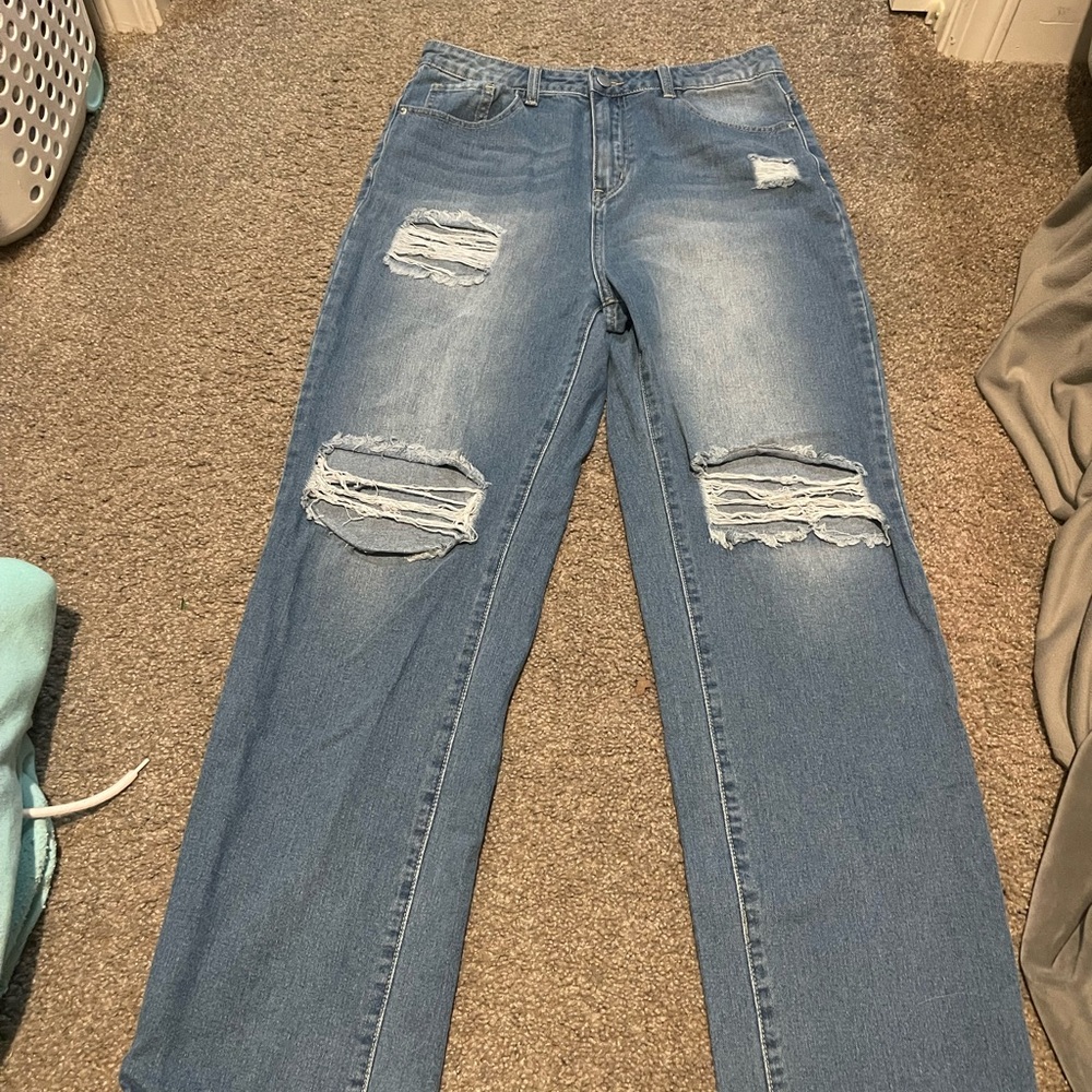 Stylish Blue Distressed Women's Jeans